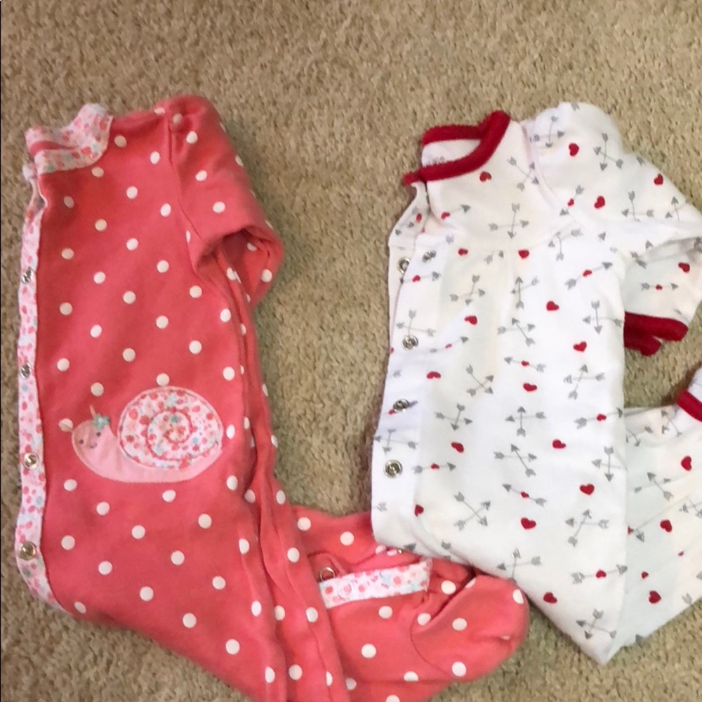Baby girl 2 pjs 6 months